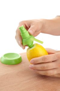 Lekue Citrus Sprayer Set