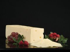 Boar's Head - Switzerland Swiss Cheese / 8- 9 oz. sliced