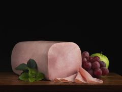 Boar's Head - Branded Deluxe Ham / 8 - 9 oz. sliced